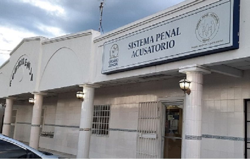 La audiencia de imputación se llevó a cabo bajo reserva, con acceso restringido, debido a que en el proceso están involucrados menores de edad. Foto. Archivo