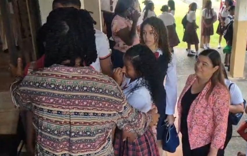 Protocolos de seguridad en el Colegio José Guardia Vega en Colón. Foto: Diomedes Sánchez