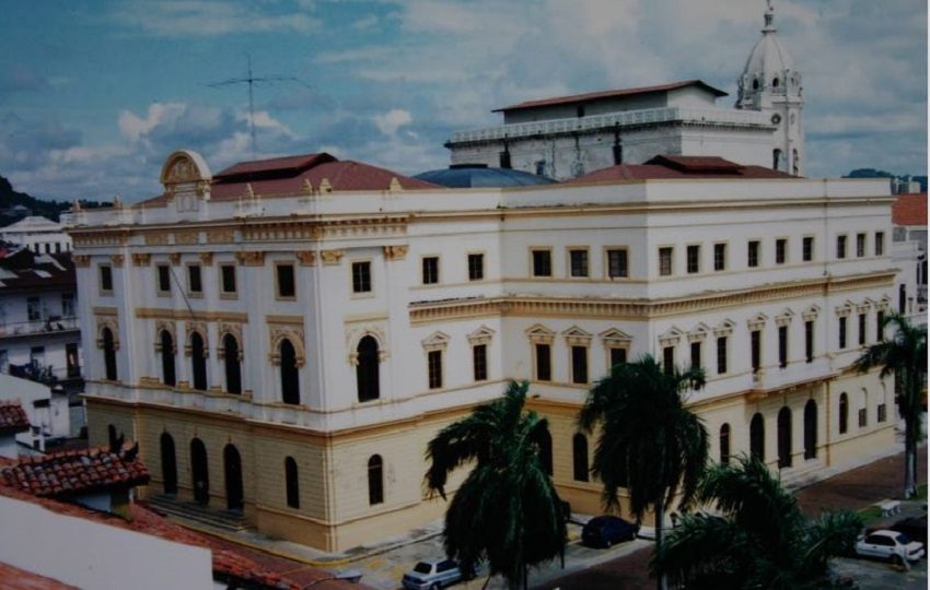 Edificio del Ministerio de Gobierno. Foto Cortesía