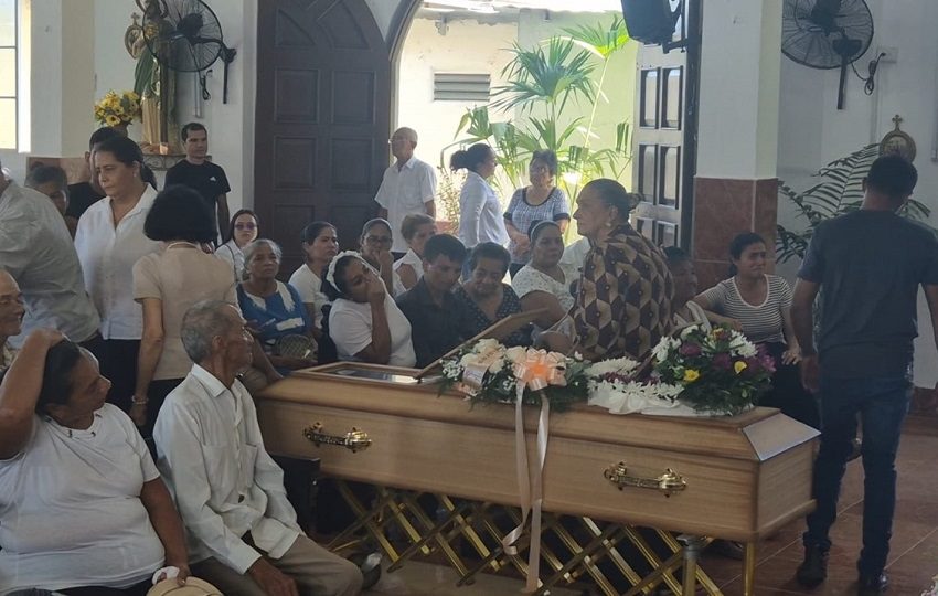 Familiares la recordaron como una joven callada, estudiosa y de gran corazón, criada por sus abuelos en Paritilla. Foto. Thays Domínguez