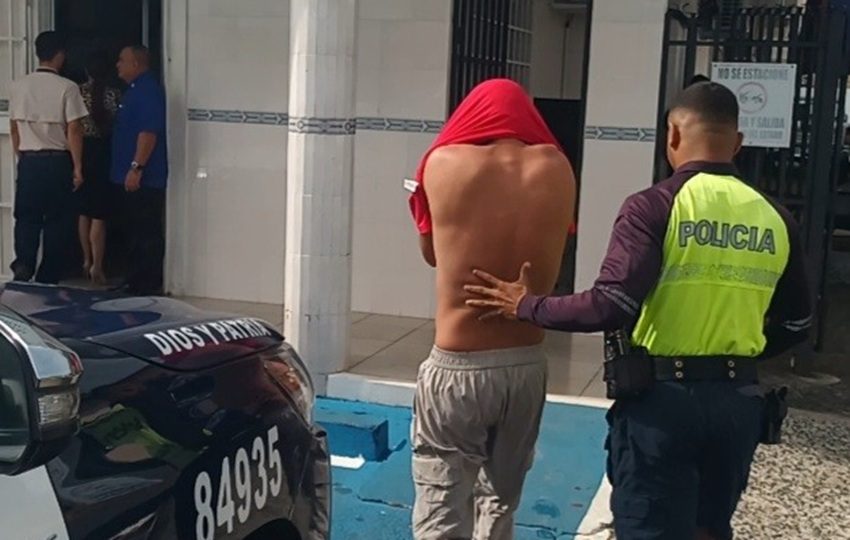 El sujeto se encuentra a órdenes de las autoridades. Foto: Melquiades Vásquez A