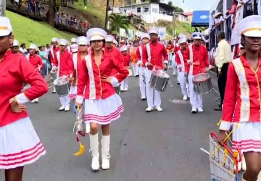 Este año solo habrá una ruta de desfile en San Miguelito. Foto Ilustrativa 