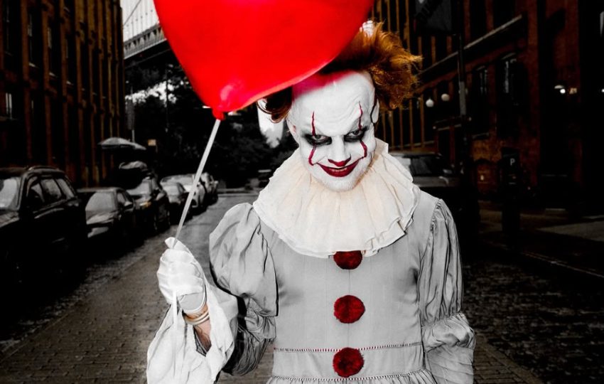 Ed Sheeran como Pennywise. Foto: Instagram / @edhq