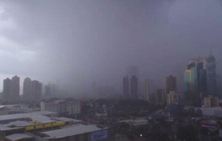 Se generarán lluvias acompañadas de actividad eléctrica. Foto: Archivo 