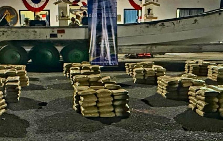 Todo quedó en manos de la Fiscalía de Drogas de Los Santos, que ordenó la verificación y conteo del material. Foto. Senan