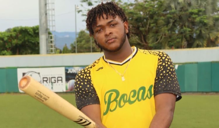 Johan Downer, jugador de Bocas del Toro. Foto: Instagram