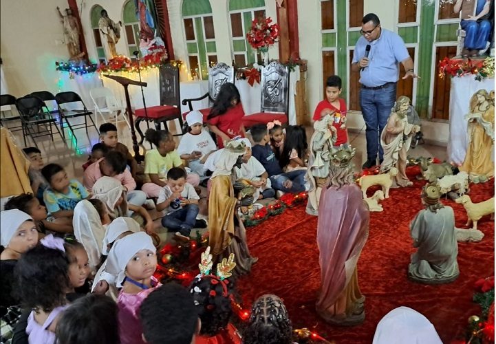Como parte del atractivo turístico, el programa incluye actividades pensadas para toda la familia, con dinámicas recreativas y ambiente festivo. Foto. Thays Domínguez
