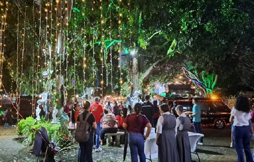 Como parte del atractivo turístico, el programa incluye actividades pensadas para toda la familia, con dinámicas recreativas y ambiente festivo. Foto. Thays Domínguez