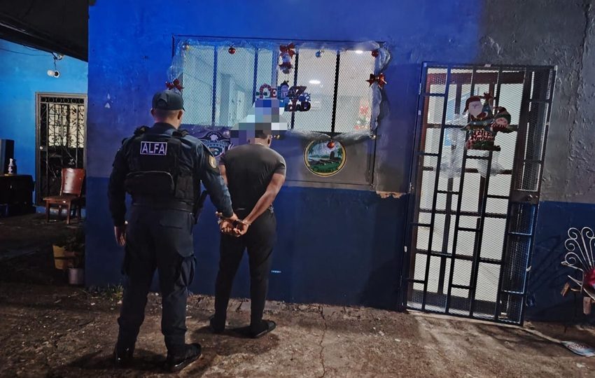 La detención de esta persona entró en el operativo Fin de año seguro 2025. Foto: Diómedes Sánchez S
