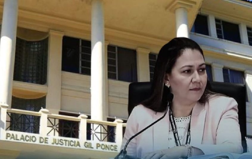 Baloisa Marquínez atiende dos casos sensitivos a la misma vez.