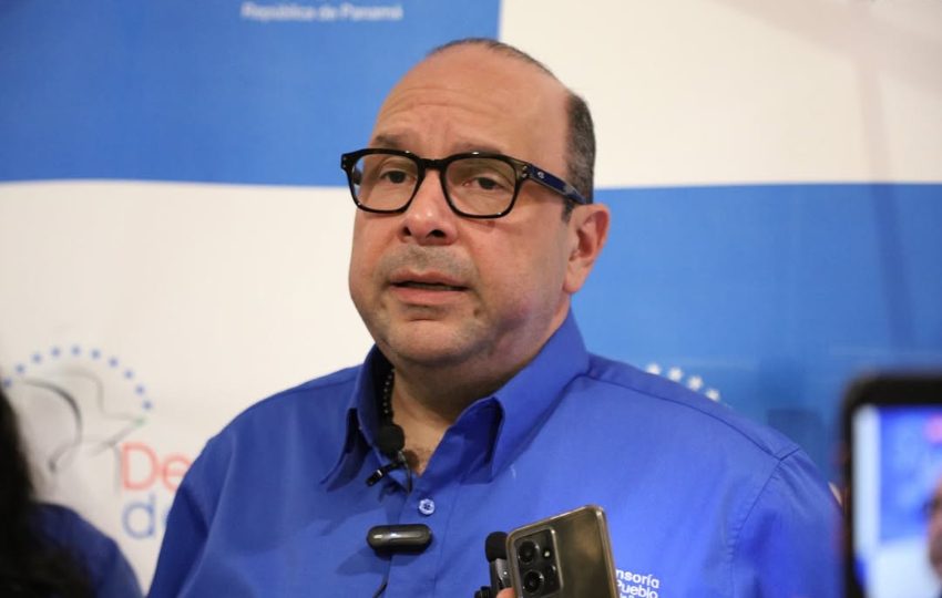 Eduardo Leblanc, defensor del Pueblo. Foto: Instagram / @defensoriapan