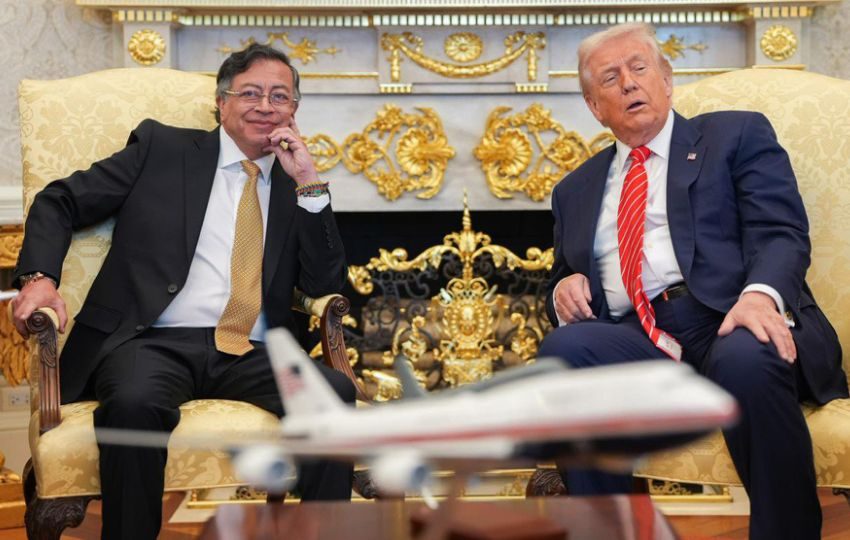 El presidente de Colombia, Gustavo Petro (i), junto a su homólogo de Estados Unidos, Donald Trump. Foto: EFE