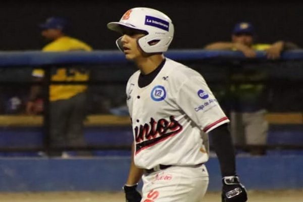 Chiriquí recibe a Los Santos en el Kenny Serracín. Foto: Fedebeis