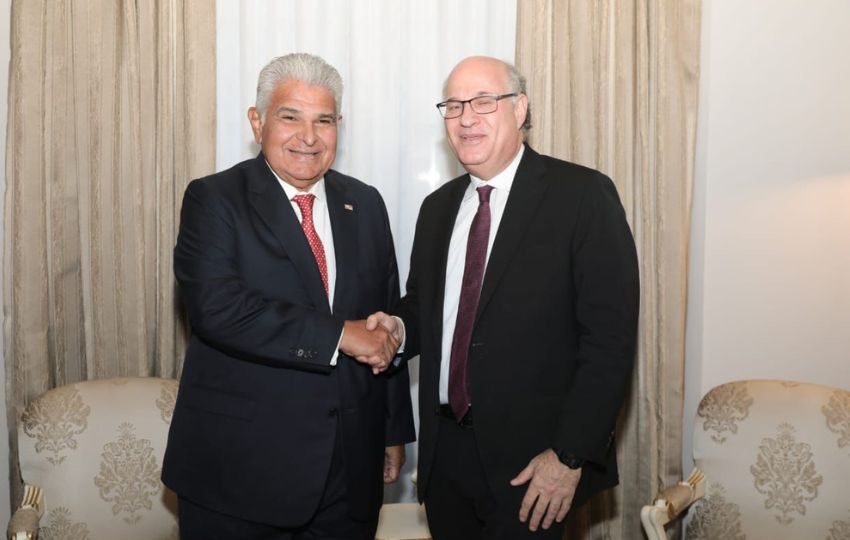 El presidente de la República, José Raúl Mulino, junto al presidente del Grupo BID, Ilan Goldfajn. Foto: Cortesía