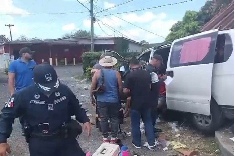 Varios heridos fueron trasladados a los hospitales más cercanos para recibir atención médica. Foto. Eric Montenegro