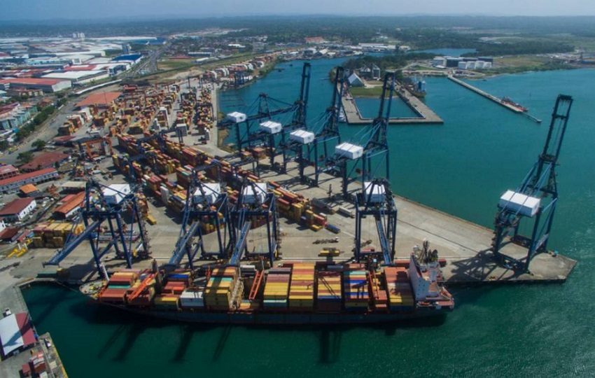  El puerto de Cristóbal estuvo bajo la administración de Panama Ports Company por más de 20 años.  Cortesía