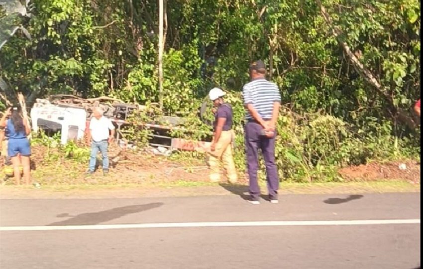 Los tanques de gas se esparcieton por el lugar, lo que provocó las alertas del Cuerpo de Bomberos.
