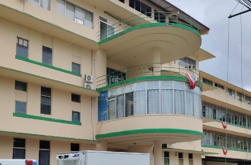 Fachada de la Región de Salud de Colón. Foto: Cortesía Minsa