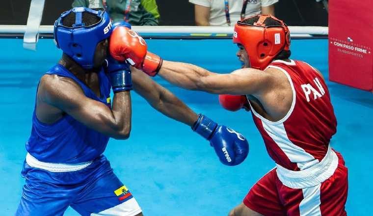 Norman Simmons venció a Juan Garcés, de Ecuador. Foto: COP