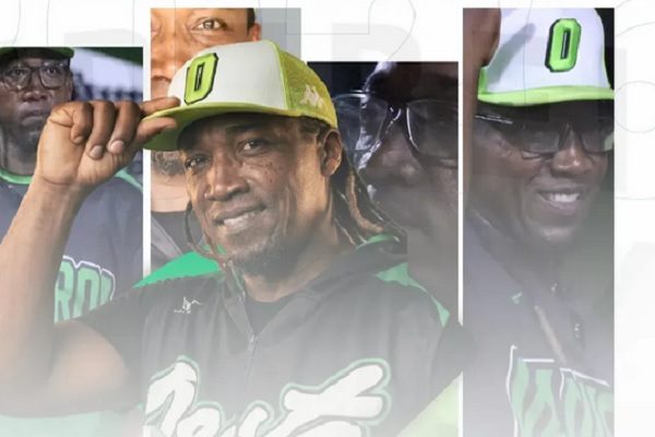 José Camarena fue elegido 'Manager del Año'. Foto: Fedebeis