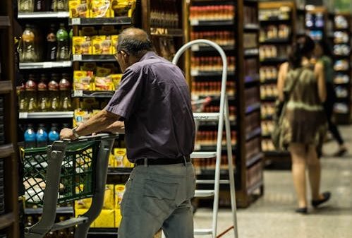 El consumidor es más estratégico y orientado al valor. Foto: Pexels