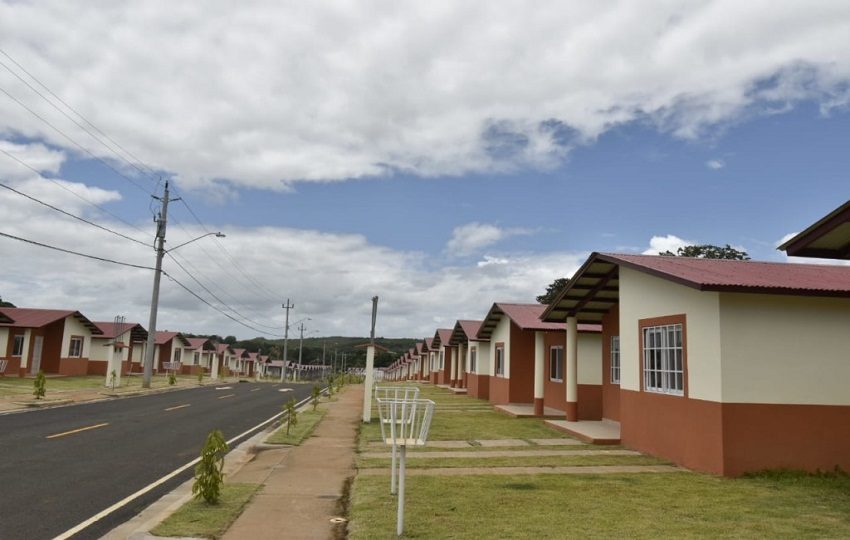 Los promotores de vivienda de la región de Azuero sugieren que se haga un análisis del impacto de la ley en el mercado. Cortesía 