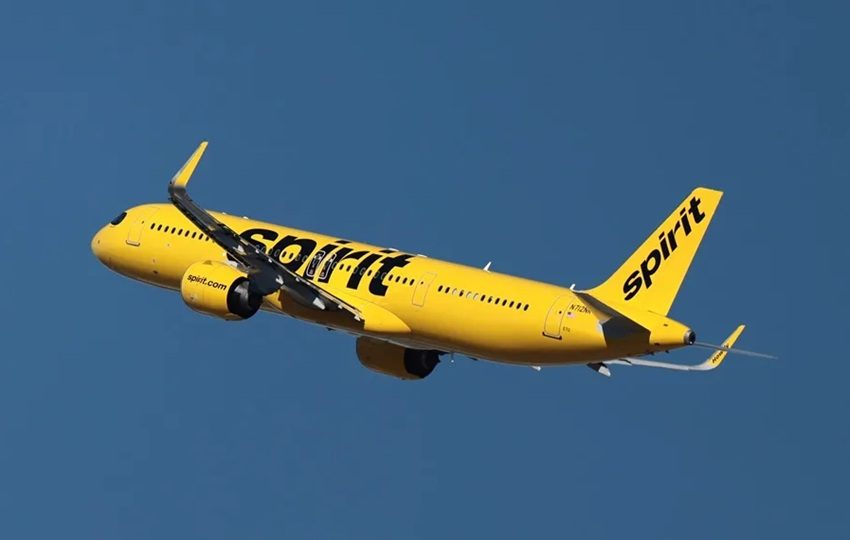 Spirit sorprendió el viernes al anunciar que cesará operaciones. Foto: EFE