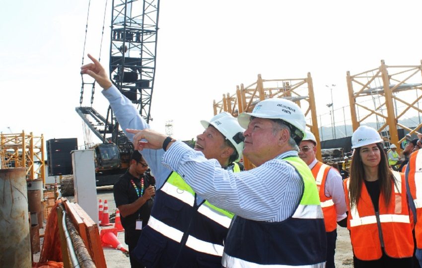 MOPS y UNOPS revisan avances del cuarto puente sobre el canal.
