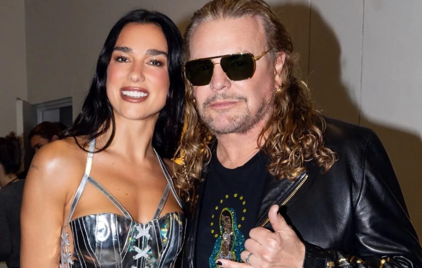 Dua Lipa y Fher, vocalista de Maná. Foto: EFE / Juan Botero