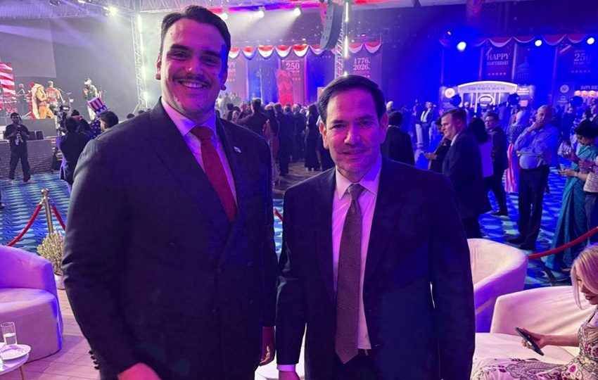 Alonso Correa junto a Marco Rubio. Foto: Cortesía