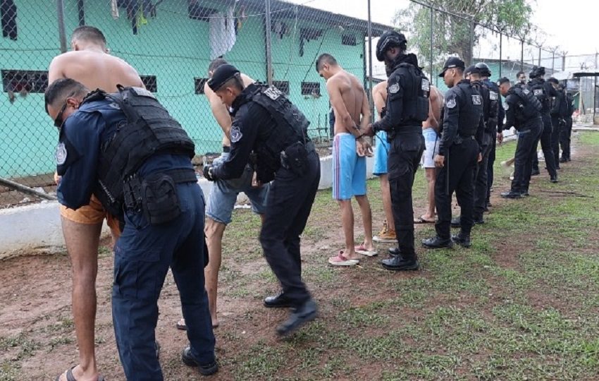 Operativos realizados por la Policía en La Joyita. Foto: Cortesía