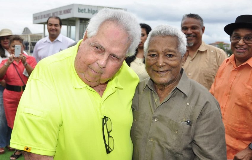 Víctor "Bimbo" Tejada (derecha). Foto: Cortesía
