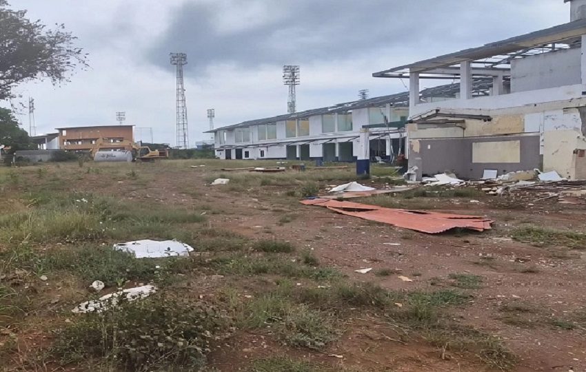 En el sitio continúan las labores de demolición y limpieza, además de las evaluaciones técnicas que permitirán concluir el presupuesto definitivo. Foto. Thays Domínguez