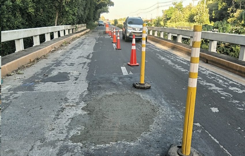 MOP culmina atención crítica en el puente sobre el río Chico en Antón. Foto: Cortesía