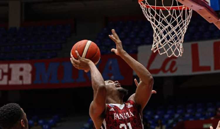 Panamá se enfrenta a Cuba en la Arena Roberto Durán. Foto: Fepaba