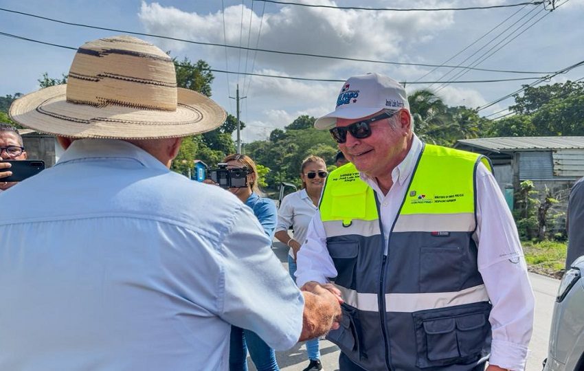 Vía principal de La Valdeza rehabilitada tras trabajos del MOP.