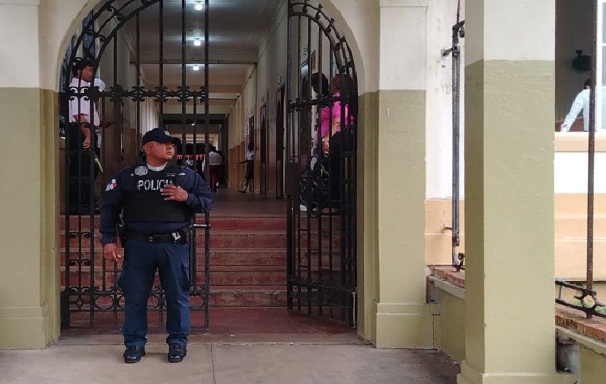 Durante la audiencia de solicitudes múltiples, el juez de la causa decretó la legalización de la aprehensión del presunto agresor.