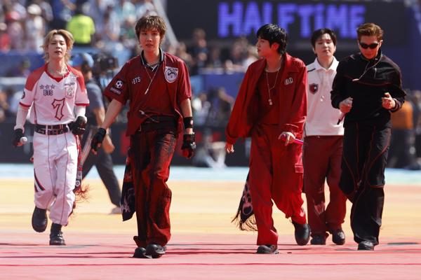 El grupo de Corea del Sur, TBS. Foto EFE
