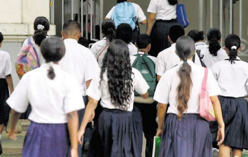 El Meduca busca fomentar el intercambio de experiencias exitosas entre escuelas. Foto: Archivo