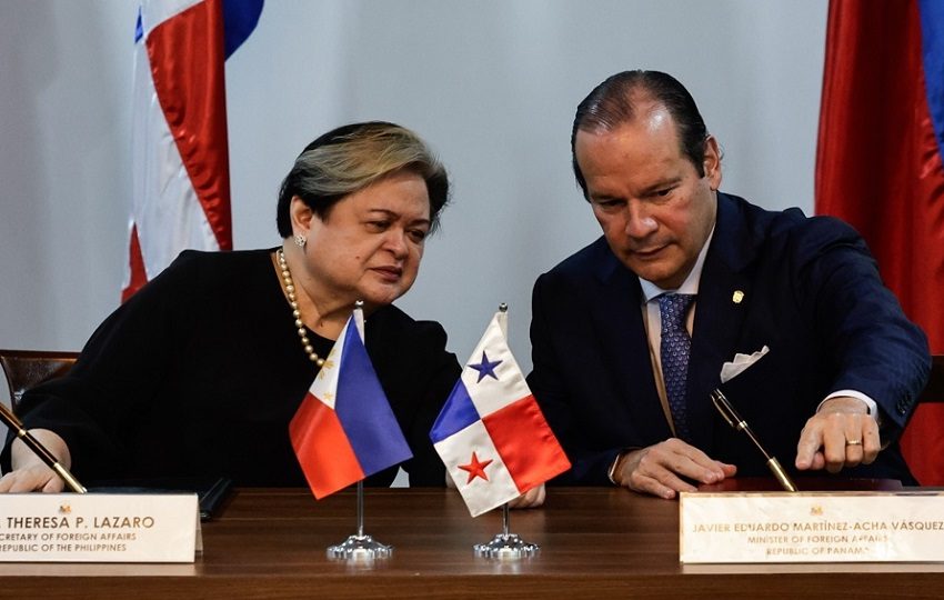 Encuentro entre ambos cancilleres. Foto: EFE