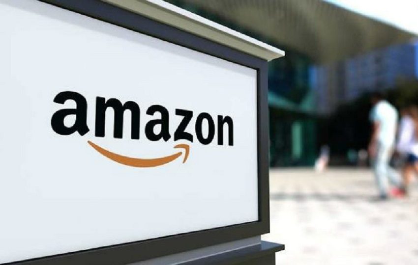 Amazon alcanzó una capitalización bursátil superior a los 3 billones de dólares, impulsada por el crecimiento de sus servicios en la nube.