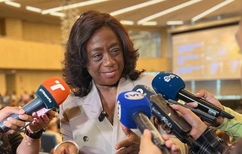  MEDUCA regula la situación y devuelve el calendario de clases al esquema anterior.