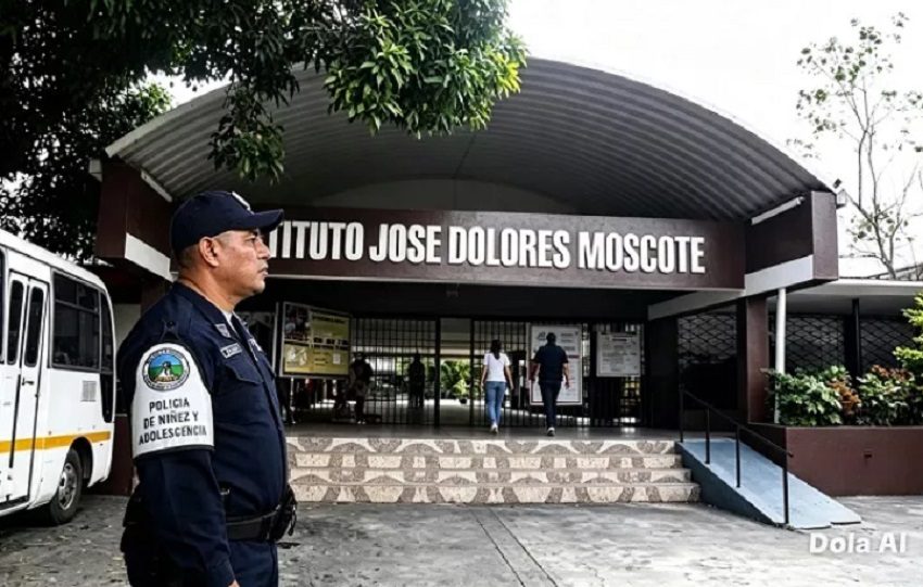 Las clases fueron suspendidas en el turno de la mañana. Foto generada con IA