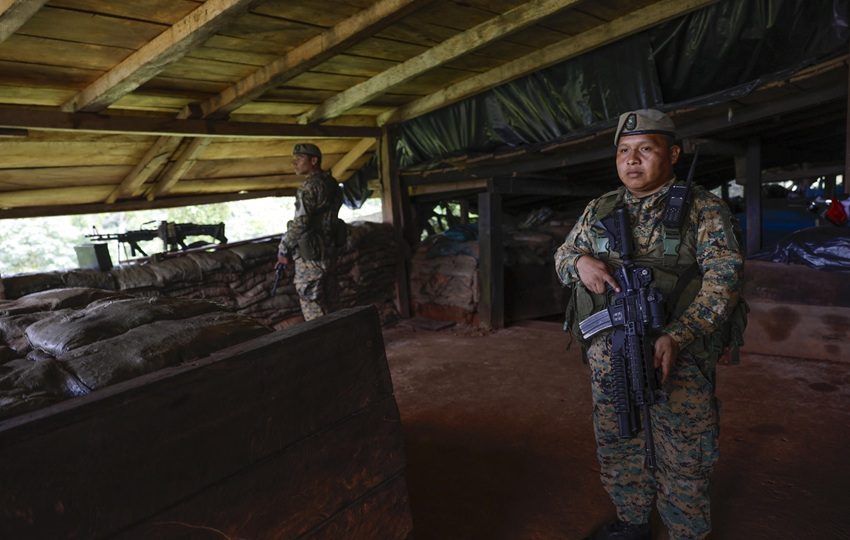 Senafront desplegó agentes en puntos tácticos y estratégicos. Foto: EFE