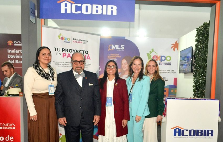 La vitrina internacional sirvió a su vez para promocionar la próxima Expo Inmobiliaria ACOBIR 2027. Foto: Cortesía