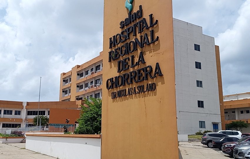 Hospital Nicolás A. Solano, La Chorrera, Panamá Oeste, parto en sala de espera, dirección médica, redes sociales