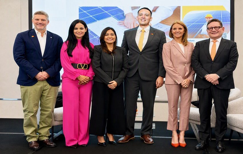 Los directivos de ambas compañías presentaron la iniciativa. Foto: Cortesía