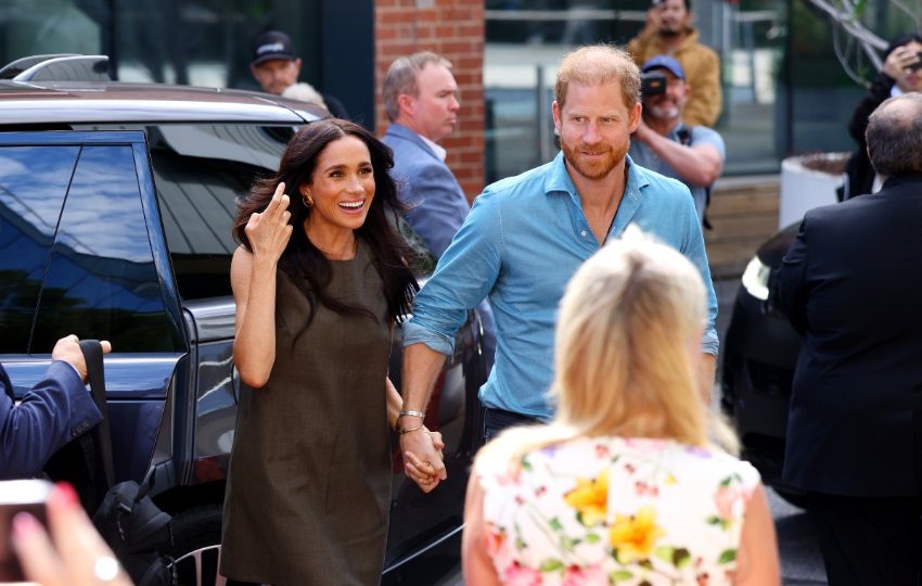  Los duques de Sussex, Enrique y Meghan, en Melbourne (Australia). Foto: EFE / EPA / Con Chronis