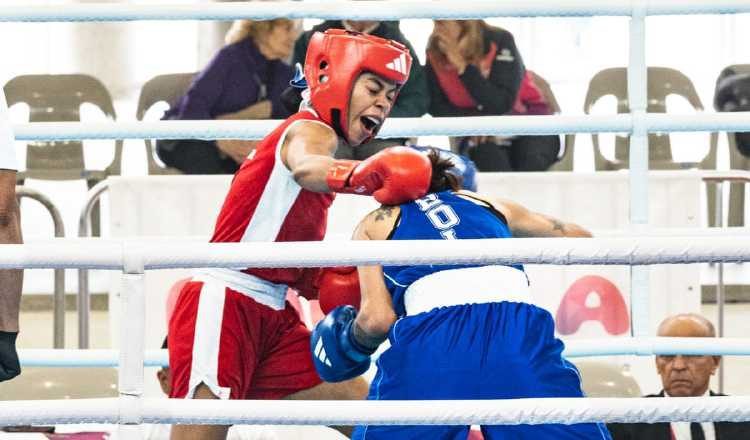 Yuliett Hinestroza avanzó a la semifinal del boxeo femenino en los Juegos Suramericanos. Foto: COP