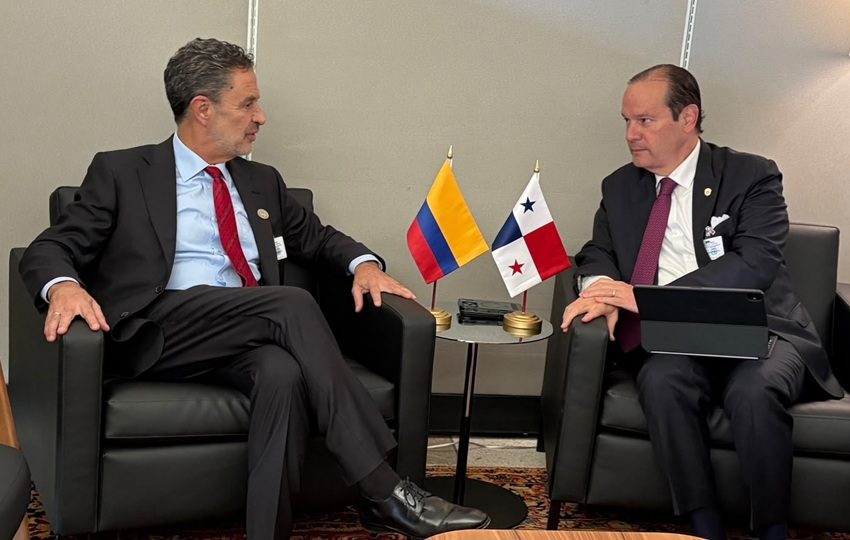 Los cancilleres Omar Nicolás Bula y Javier Martínez-Acha en Nueva York. Foto: Cortesía